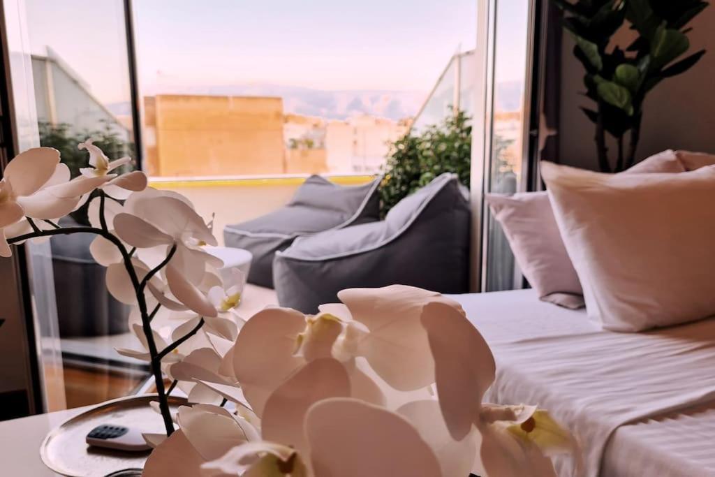 Апартаменты Heated Plunge Pool & Firepit Acropolis Penthouse Афины Экстерьер фото