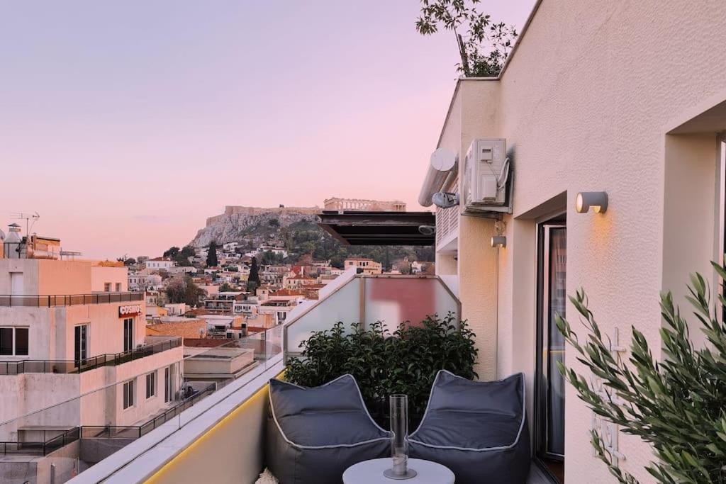 Апартаменты Heated Plunge Pool & Firepit Acropolis Penthouse Афины Экстерьер фото